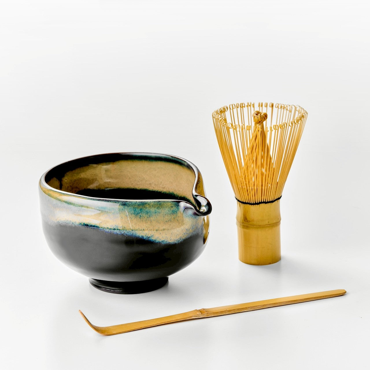 有機抹茶＋抹茶椀(片口-長崎・波佐見焼) 4点セット